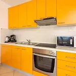 شقة In 14043 تْسْغيكفانِتْسا