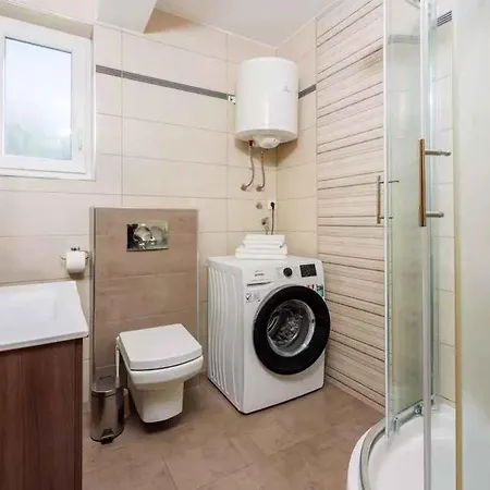 Apartamento In 14043 Crikvenica