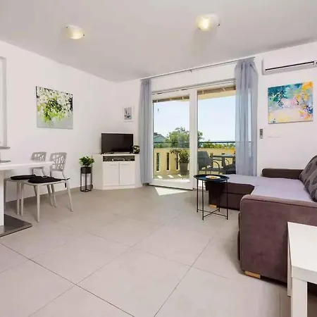 In 14043 Apartamento Crikvenica