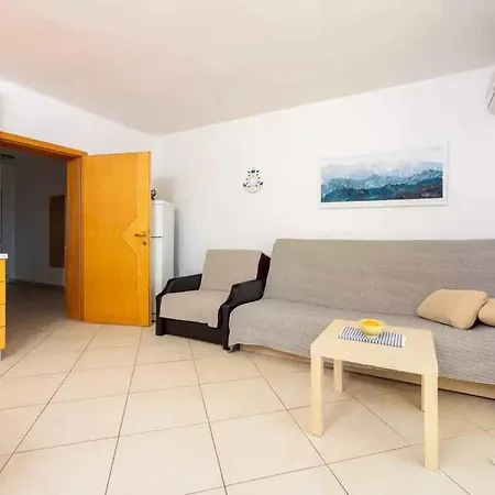In 14043 Apartamento *