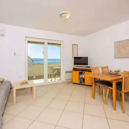 In 14043 Apartamento *