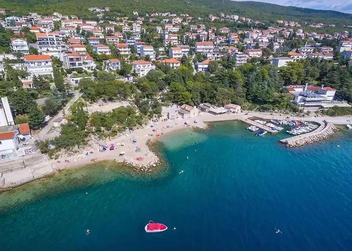 Apartament In 14043 Crikvenica